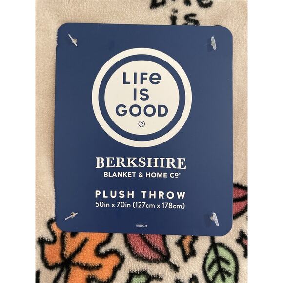 DOG JUMPING IN LEAF PILE Fall Life Is Good Outdoor 50x70 Throw Blanket Autumn - Picture 4 of 6